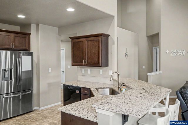 543 Casting St SE, Albany, OR 97322