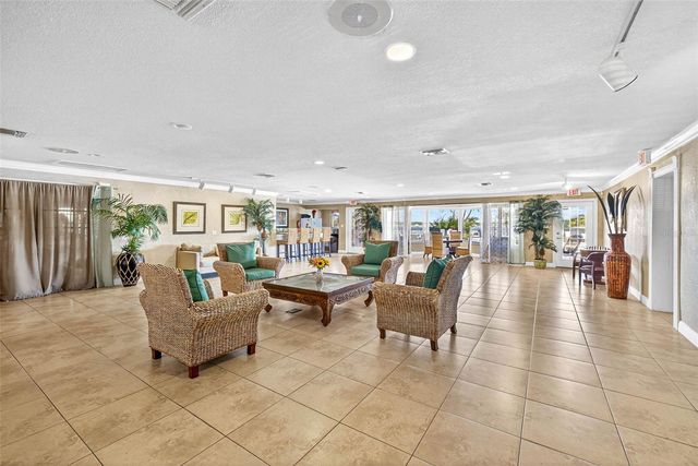 13824 ORANGE SUNSET 202, Tampa, FL 33618