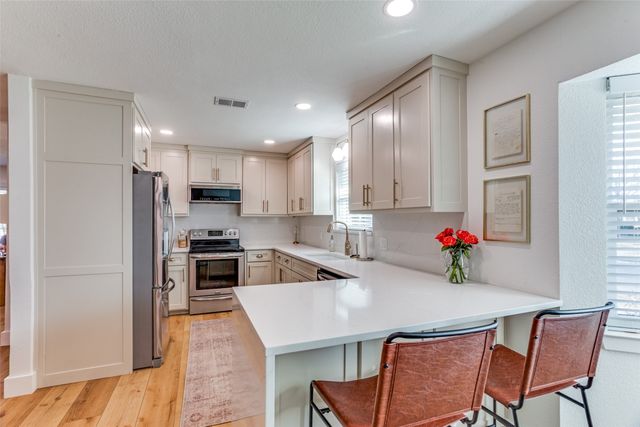 6901 Miramar Circle, Fort Worth, TX 76126