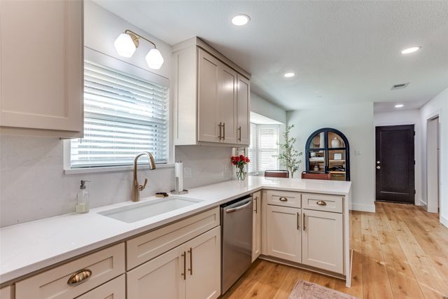 6901 Miramar Circle, Fort Worth, TX 76126