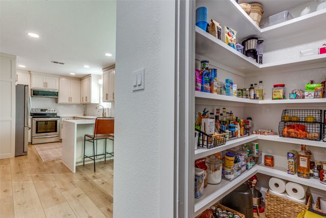 6901 Miramar Circle, Fort Worth, TX 76126