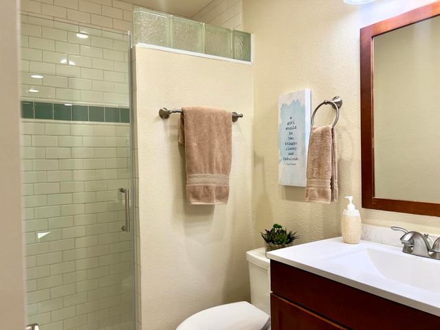 73197 Rod Laver Lane, Palm Desert, CA 92260