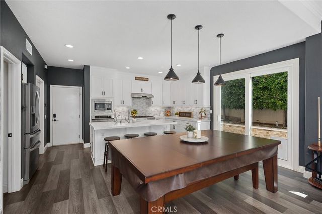 19 Crestview Drive, Rancho Santa Margarita, CA 92688