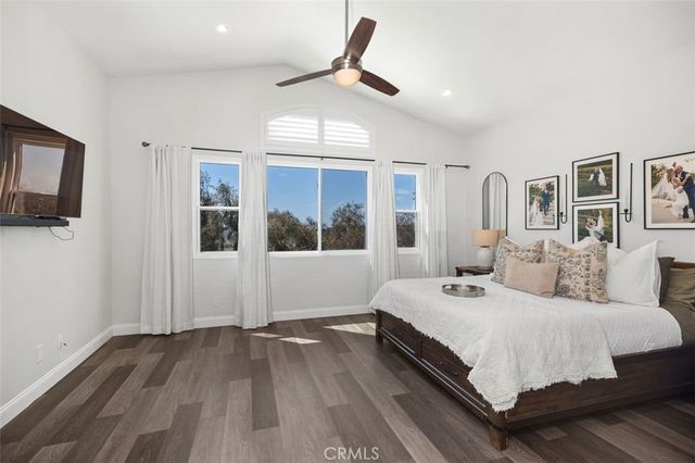 19 Crestview Drive, Rancho Santa Margarita, CA 92688