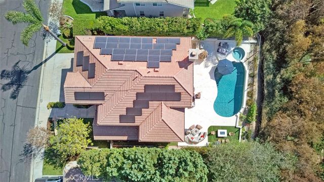 19 Crestview Drive, Rancho Santa Margarita, CA 92688