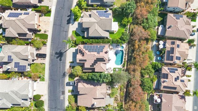 19 Crestview Drive, Rancho Santa Margarita, CA 92688