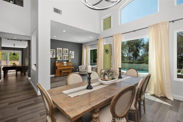 19 Crestview Drive, Rancho Santa Margarita, CA 92688