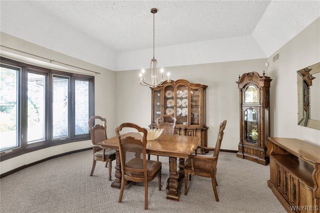 111 Windmill Road, West Seneca, NY 14218