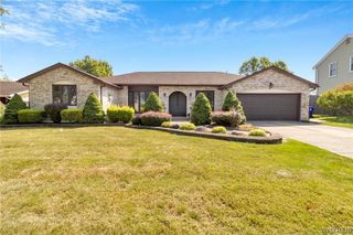 111 Windmill Road, West Seneca, NY 14218