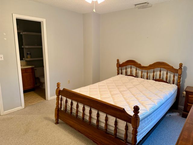 408 71st Ave N Apt 1, Myrtle Beach, SC 29572