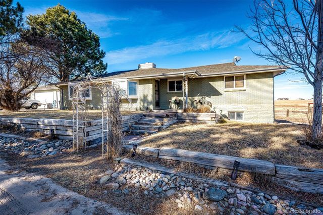 2487 Pinto Trail, Elizabeth, CO 80107