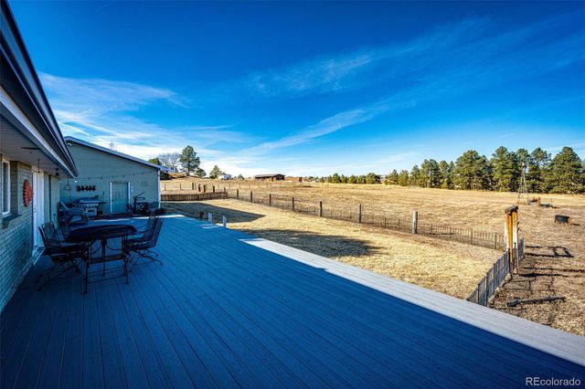 2487 Pinto Trail, Elizabeth, CO 80107