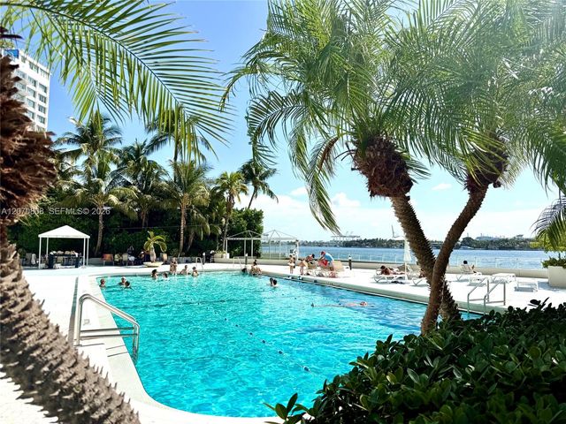 1200 West Avenue 1002, Miami Beach, FL 33139