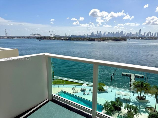 1200 West Avenue 1002, Miami Beach, FL 33139