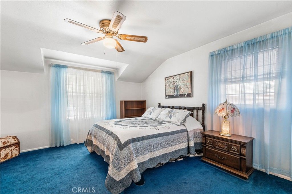 Image 13 of property listing at 14239 Cohasset, Van Nuys, CA 91405