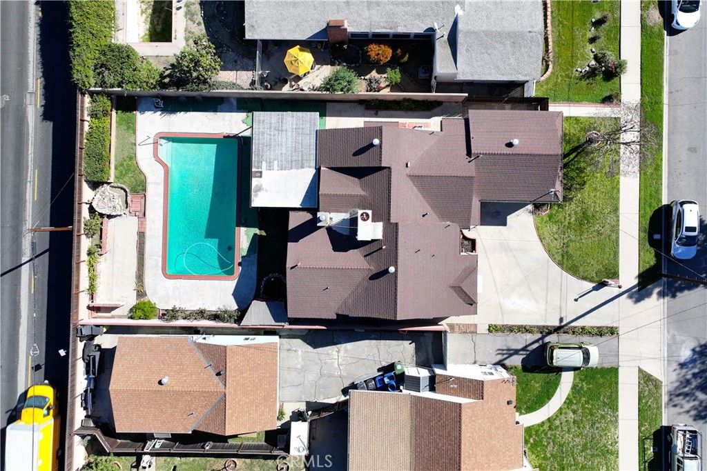 Image 21 of property listing at 14239 Cohasset, Van Nuys, CA 91405