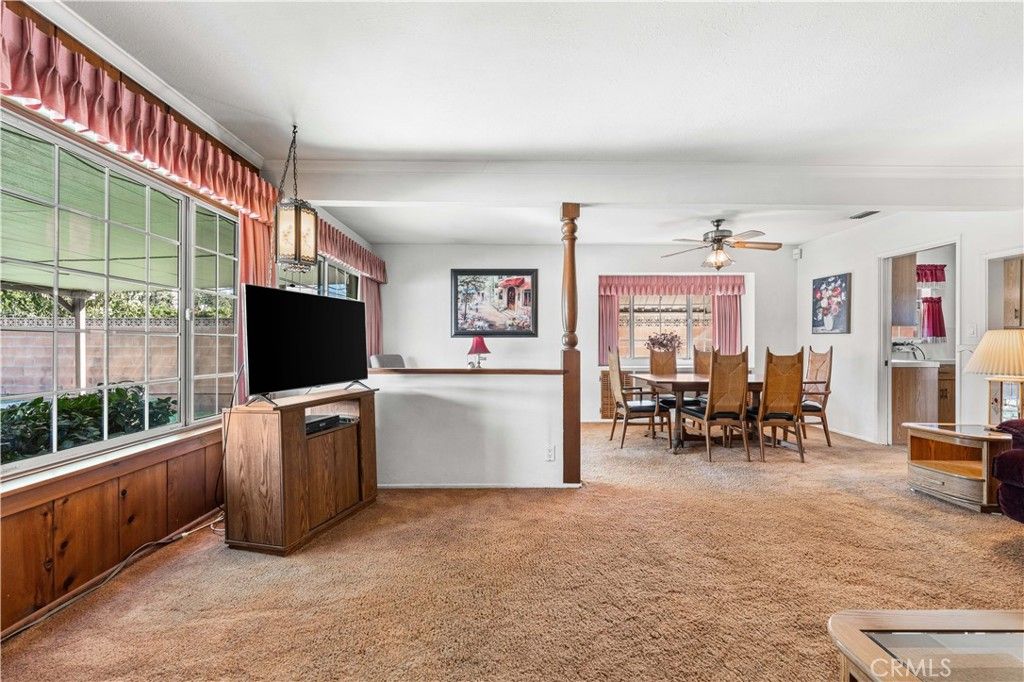 Image 3 of property listing at 14239 Cohasset, Van Nuys, CA 91405