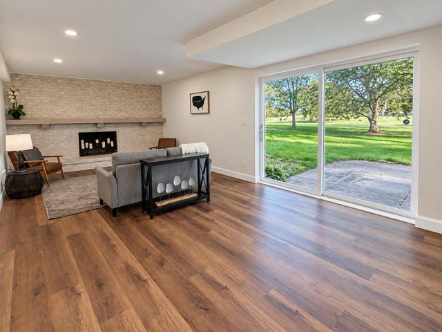 11040 N Riverland COURT, Mequon, WI 53092