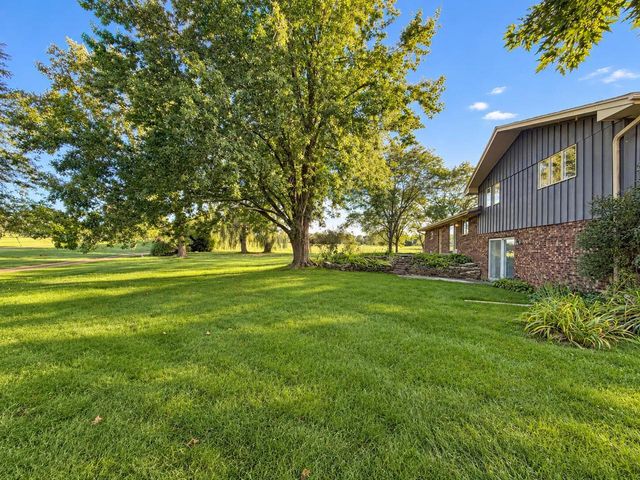 11040 N Riverland COURT, Mequon, WI 53092