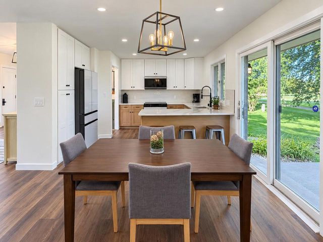 11040 N Riverland COURT, Mequon, WI 53092