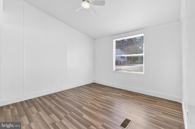 102 ARROWWOOD CT, Lancaster, PA 17603