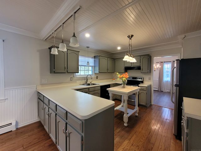 9 Monroe Drive, New Milford, CT 06776