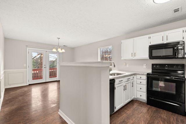 4281 Chesney Glen Dr, Hermitage, TN 37076