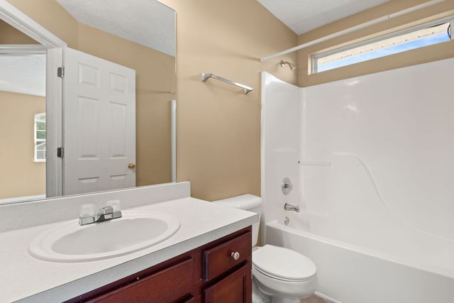 4281 Chesney Glen Dr, Hermitage, TN 37076