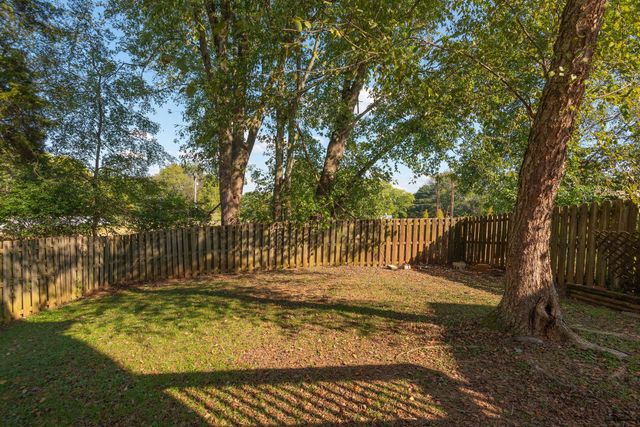 4281 Chesney Glen Dr, Hermitage, TN 37076