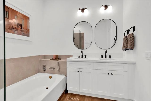 4830 Elmwood Avenue 302, Los Angeles, CA 90004
