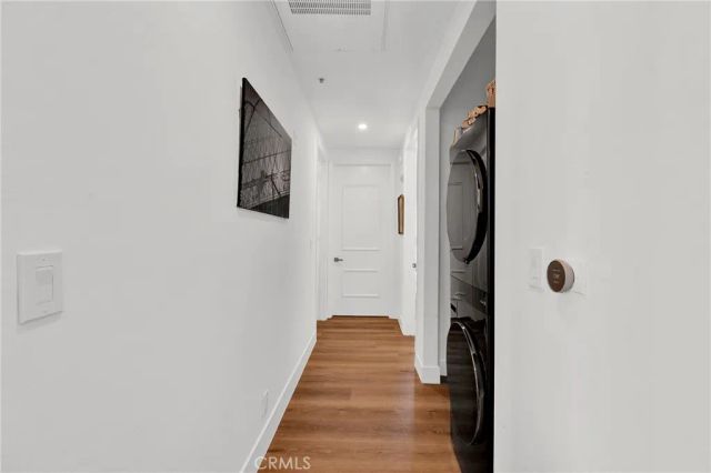4830 Elmwood Avenue 302, Los Angeles, CA 90004