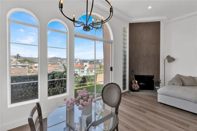 4830 Elmwood Avenue 302, Los Angeles, CA 90004