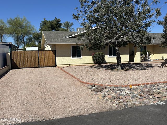 6422 W VILLA THERESA Drive, Glendale, AZ 85308