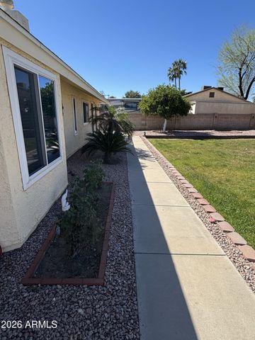 6422 W VILLA THERESA Drive, Glendale, AZ 85308