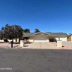 6422 W VILLA THERESA Drive, Glendale, AZ 85308