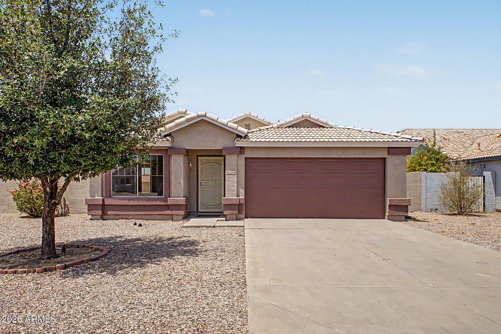 3866 S JOSHUA TREE Lane, Gilbert, AZ 85297 — photo 2
