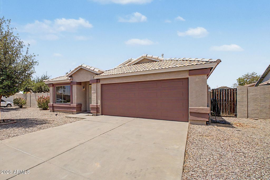 3866 S JOSHUA TREE Lane, Gilbert, AZ 85297 — photo 4