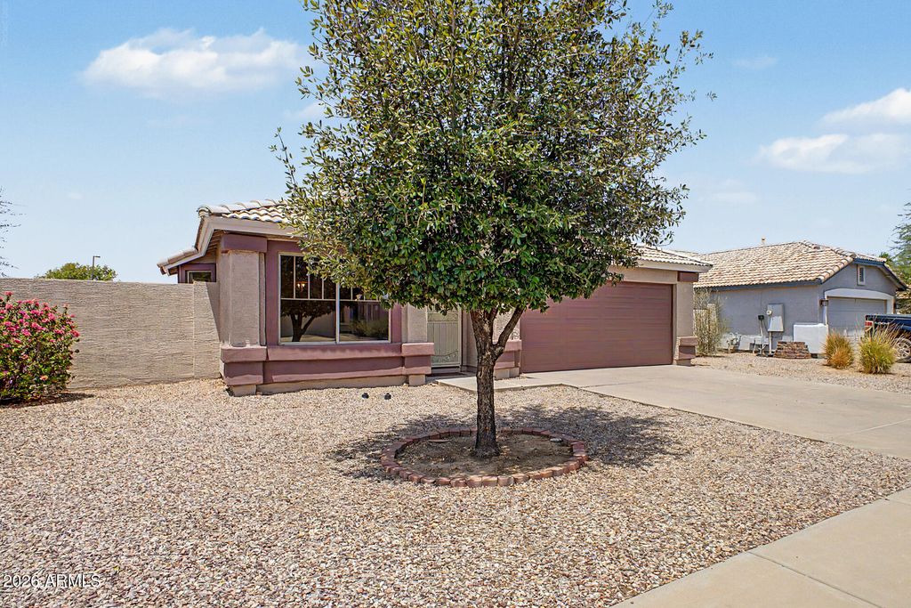 3866 S JOSHUA TREE Lane, Gilbert, AZ 85297 — photo 5