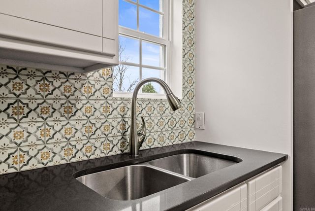 215 Thayer Street, Little Rock, AR 72205