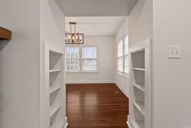 215 Thayer Street, Little Rock, AR 72205