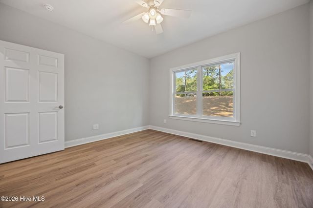 107 Devonshire Avenue W, West End, NC 27376