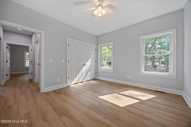 107 Devonshire Avenue W, West End, NC 27376
