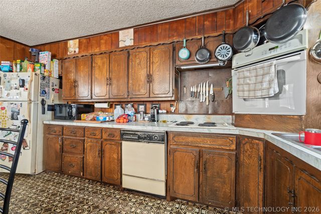 1632 Winton, Ratliff City, OK 73488