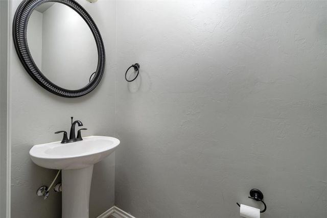 8337 NW 137th Street, Oklahoma City, OK 73142