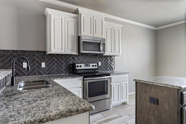 8337 NW 137th Street, Oklahoma City, OK 73142