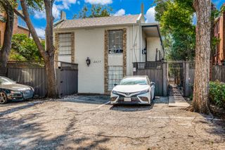 4427 Holland Avenue 105, Dallas, TX 75219