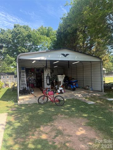 608 Cedar Drive, Dallas, NC 28034