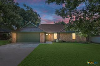 3006 Red Oak Drive, Belton, TX 76513