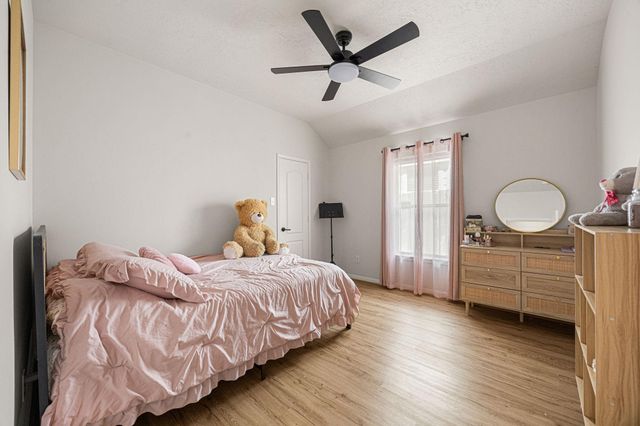 1489 Garden Lakes Drive, Friendswood, TX 77546