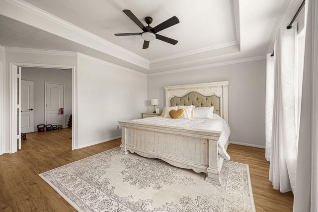 1489 Garden Lakes Drive, Friendswood, TX 77546